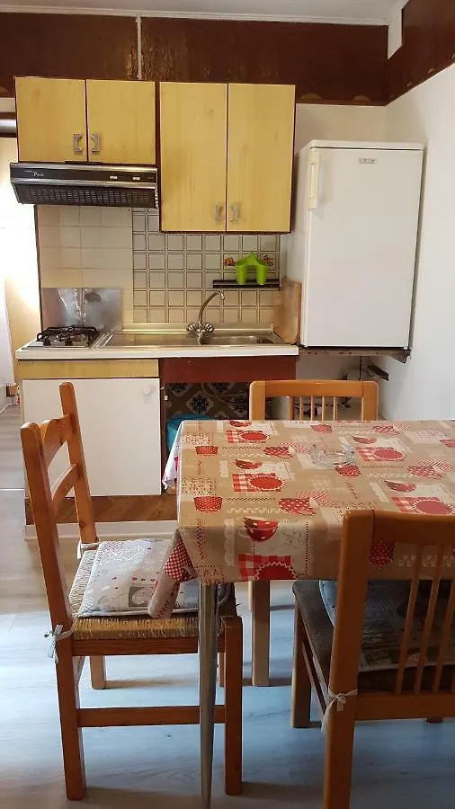 Crotto Caraco Appartamenti Bungalow Chalet 波尔莱扎 0*,  意大利