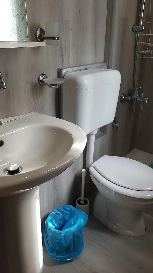Crotto Caraco Appartamenti Bungalow Chalet 波尔莱扎 0*,  意大利